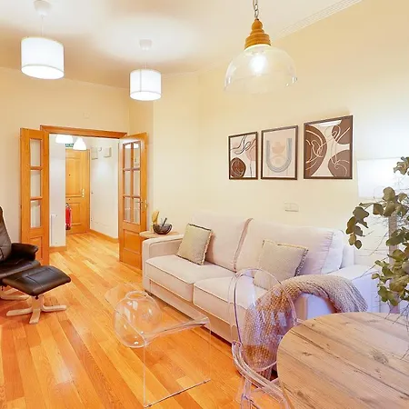 Casco Historico-catedral Parking Oviedo